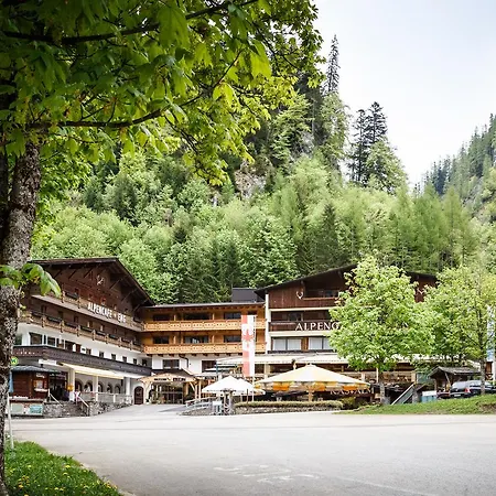 Fogadó Naturhotel Eng