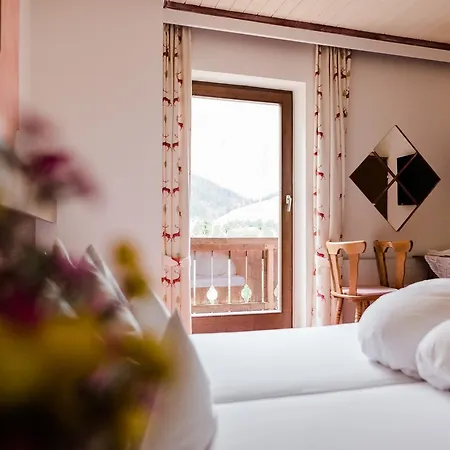 Das Naturhotel Die Eng 4*