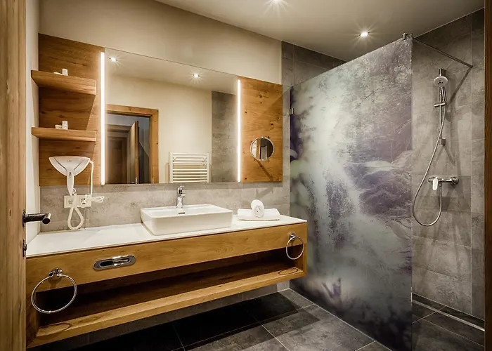 Han/Misafirhane Naturhotel Eng Hinterriss