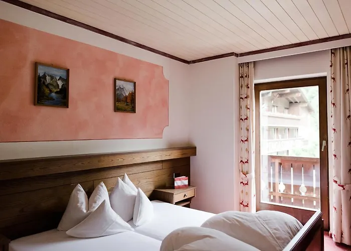 Han/Misafirhane Naturhotel Eng Hinterriss