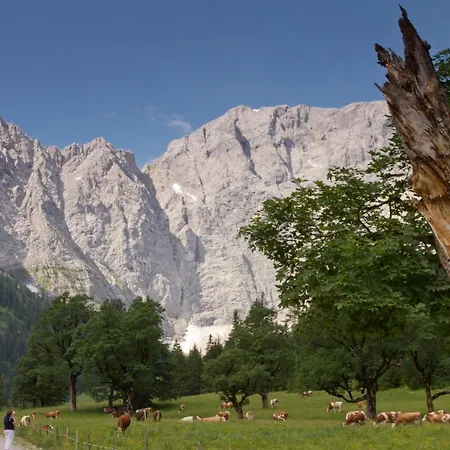 Naturhotel Eng Zajazd Hinterriss